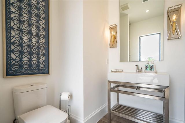 2349 NE 24th Street, Lighthouse Point, FL 33064