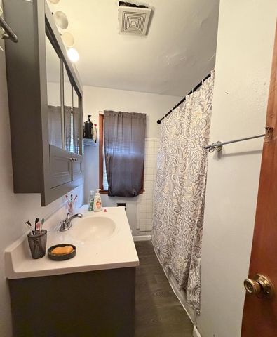 2708 W High STREET, Racine, WI 53404