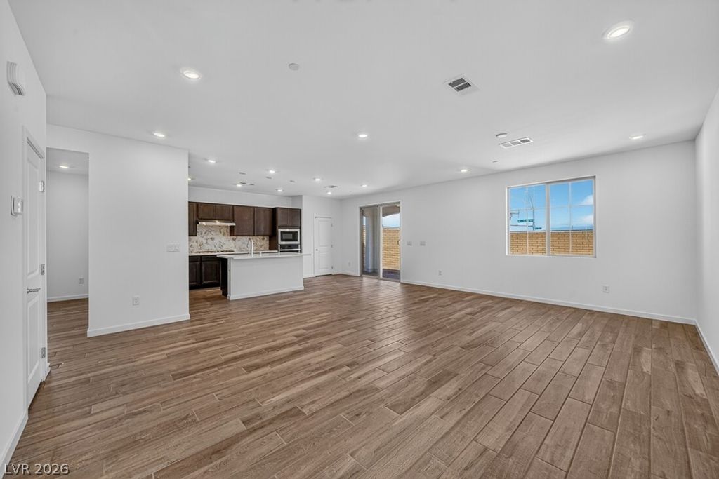 123 Tardando Avenue, Henderson, NV 89015 — photo 3