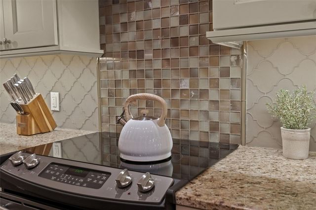 4660 OCEAN BOULEVARD O2, Sarasota, FL 34242