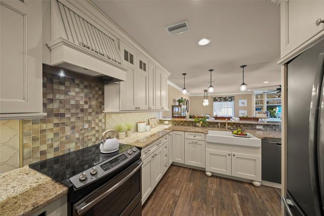 4660 OCEAN BOULEVARD O2, Sarasota, FL 34242