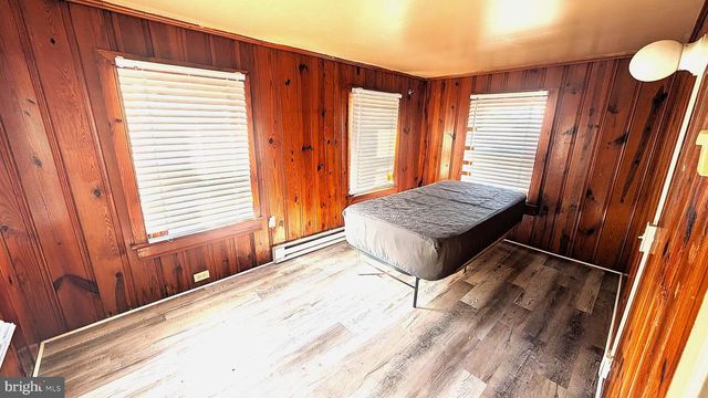 15 E 4TH ST, Blades, DE 19973