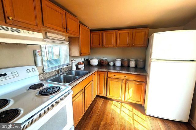 15 E 4TH ST, Blades, DE 19973