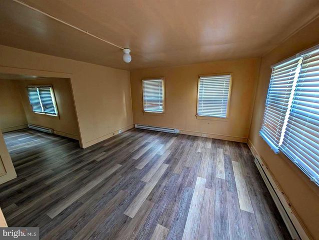 15 E 4TH ST, Blades, DE 19973