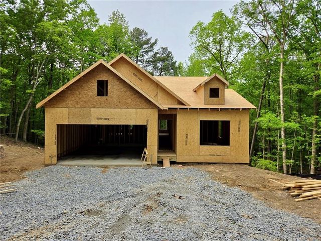 137 Bear Drive, Waleska, GA 30183