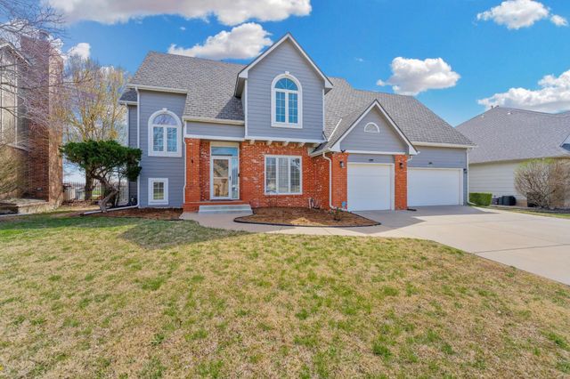 2710 N Dublin Cir, Wichita, KS 67226