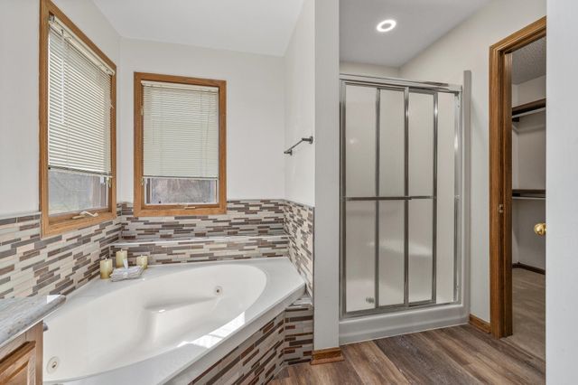 2710 N Dublin Cir, Wichita, KS 67226