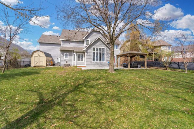 2710 N Dublin Cir, Wichita, KS 67226