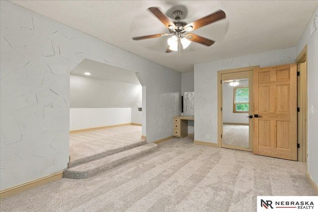 1025 N 145 Circle, Omaha, NE 68154