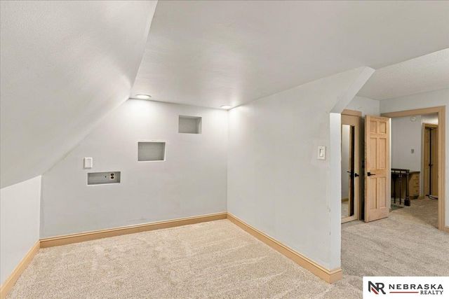 1025 N 145 Circle, Omaha, NE 68154