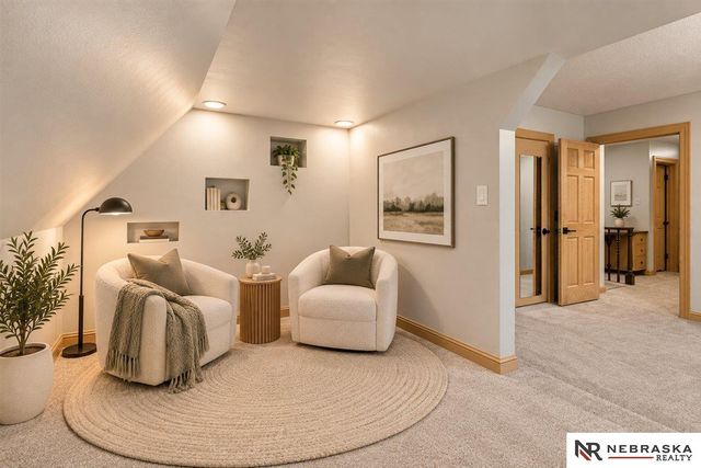 1025 N 145 Circle, Omaha, NE 68154