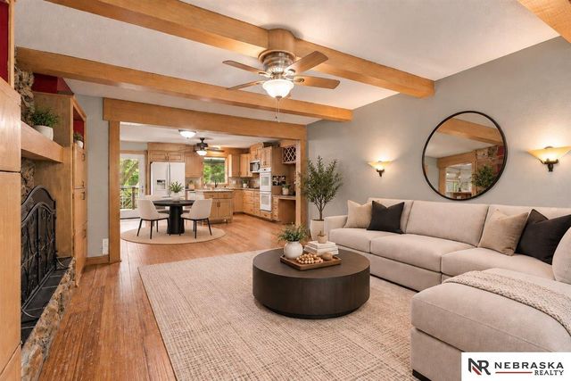 1025 N 145 Circle, Omaha, NE 68154