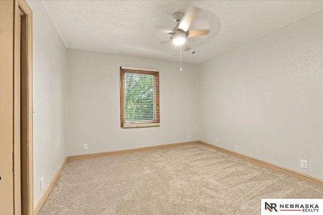 1025 N 145 Circle, Omaha, NE 68154