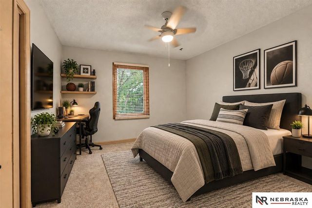 1025 N 145 Circle, Omaha, NE 68154