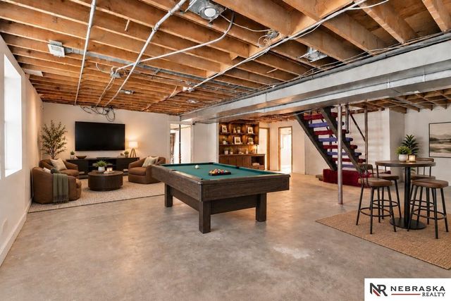 1025 N 145 Circle, Omaha, NE 68154