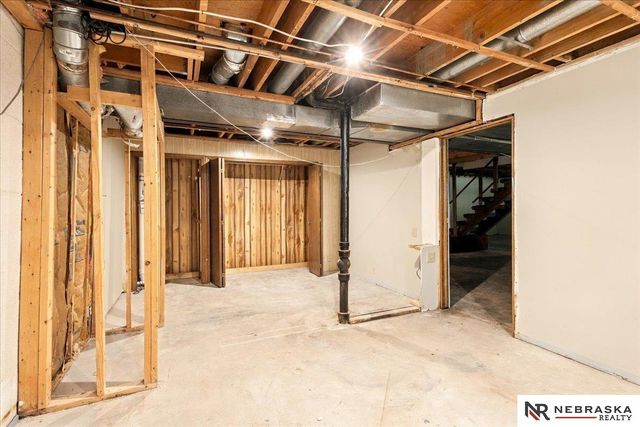 1025 N 145 Circle, Omaha, NE 68154