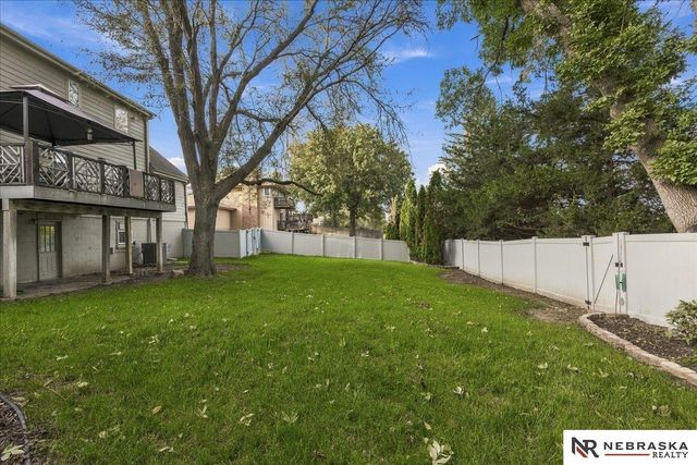 1025 N 145 Circle, Omaha, NE 68154