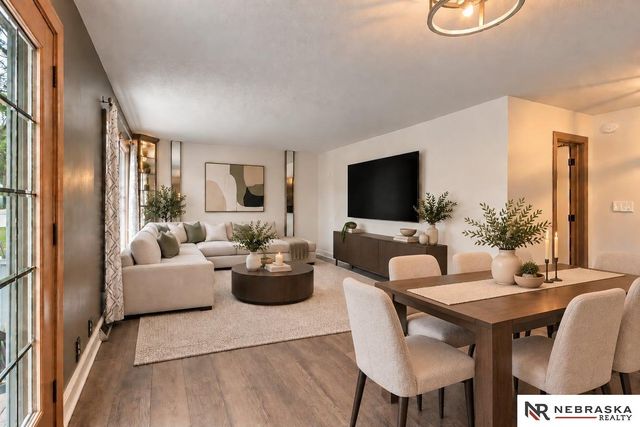 1025 N 145 Circle, Omaha, NE 68154