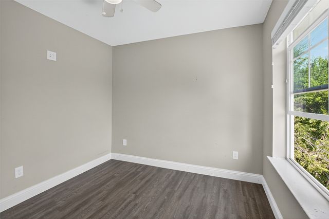 408 Fulton Street A, Denton, TX 76201