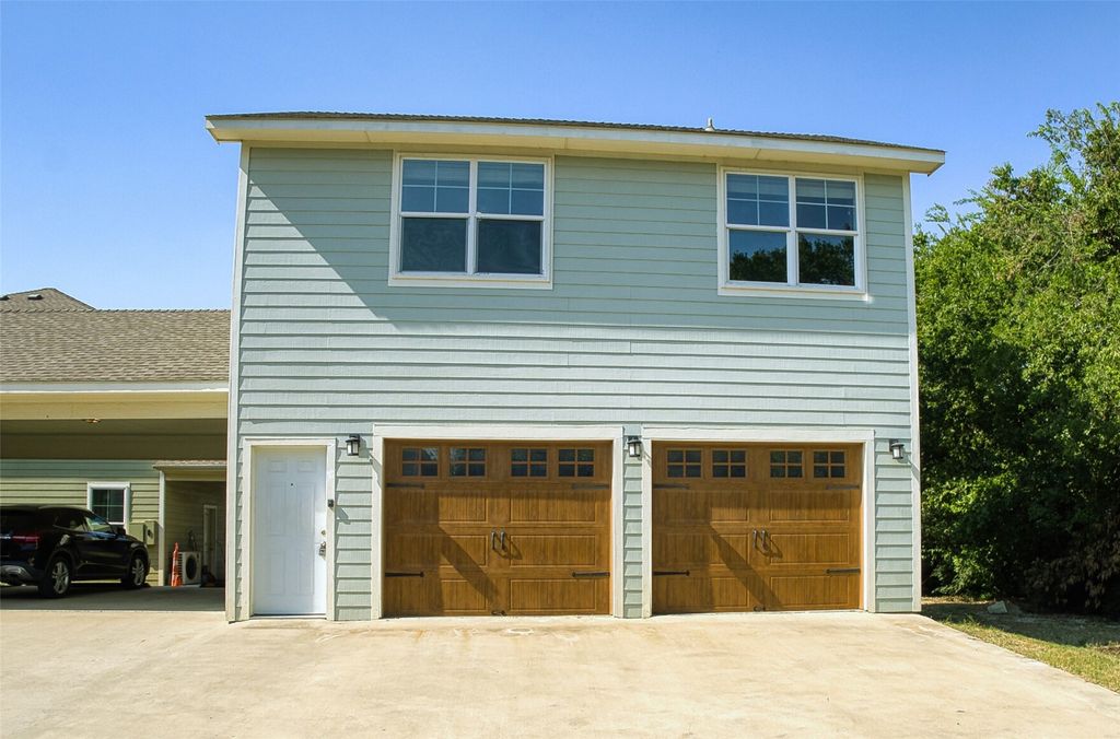 408 Fulton Street A, Denton, TX 76201