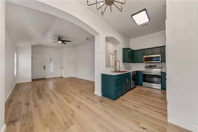 10234 Condor Loop, Waco, TX 76708