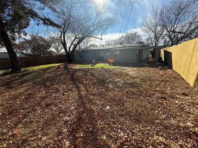 2523 Concord Drive, Irving, TX 75061