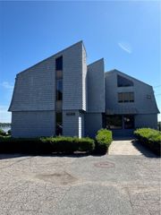 4060 Post Road, Warwick, RI 02886