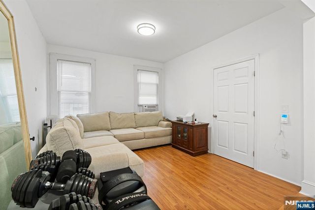 206 Highland Avenue, Kearny, NJ 07032