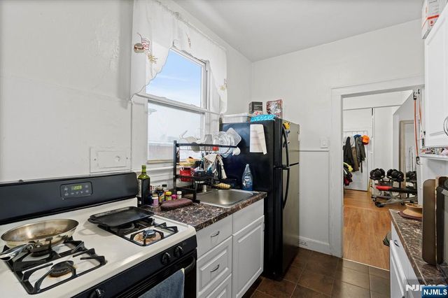 206 Highland Avenue, Kearny, NJ 07032