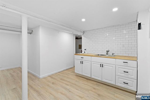 206 Highland Avenue, Kearny, NJ 07032