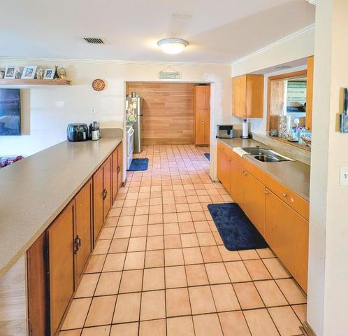 3932 Serubi Avenue, Palm Springs, FL 33461