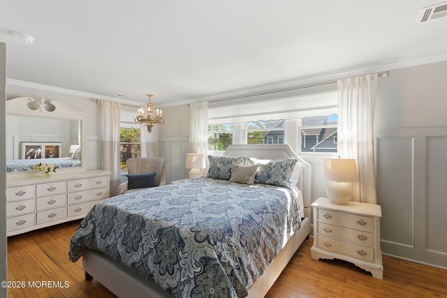 219 Henley Avenue, Pine Beach, NJ 08741