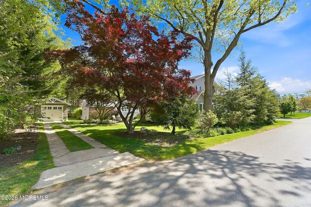 219 Henley Avenue, Pine Beach, NJ 08741