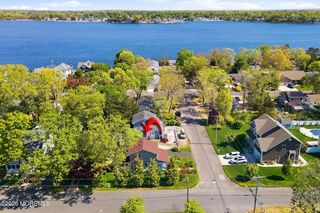 219 Henley Avenue, Pine Beach, NJ 08741