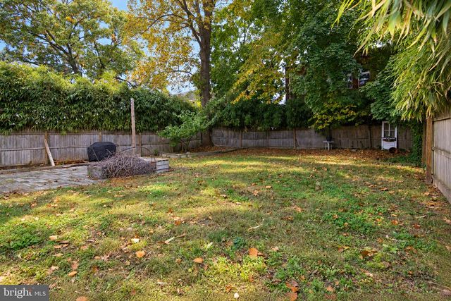 225 WOODBINE AVE, Westville, NJ 08093