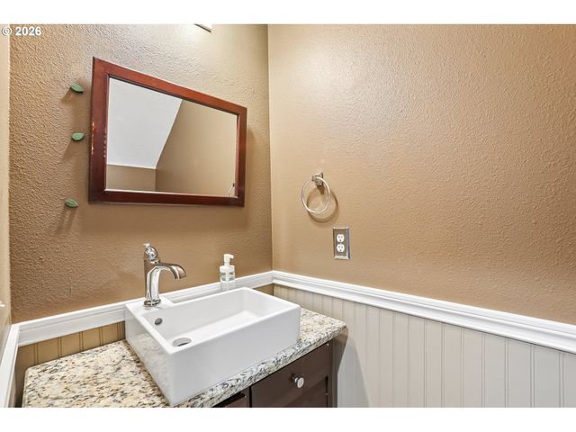 6546 Ne FOREST Ln, Hillsboro, OR 97124
