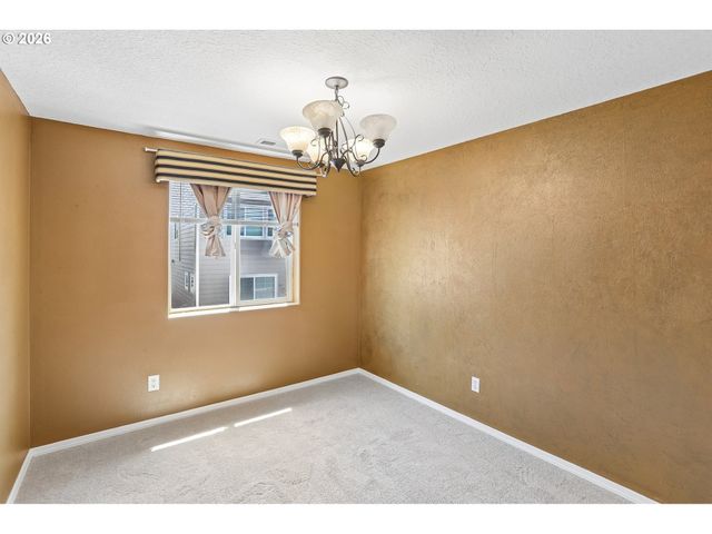 6546 Ne FOREST Ln, Hillsboro, OR 97124