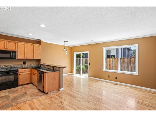 6546 Ne FOREST Ln, Hillsboro, OR 97124
