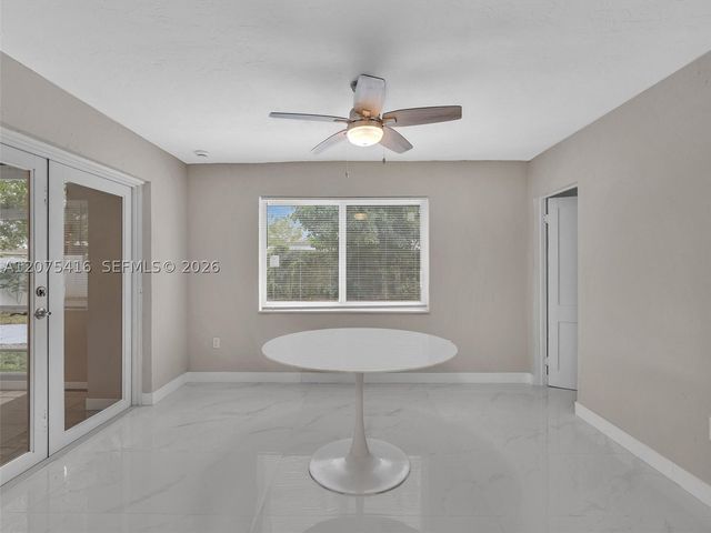 6800 Raleigh St, Hollywood, FL 33024