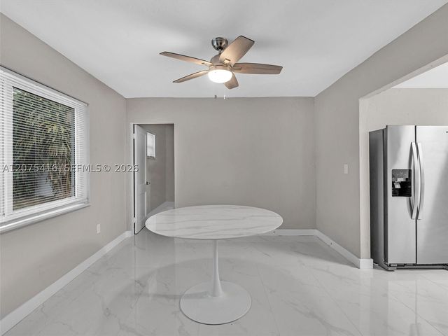 6800 Raleigh St, Hollywood, FL 33024