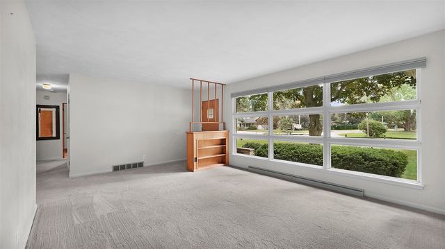 2197 Ann Drive, Saint Joseph, MI 49085