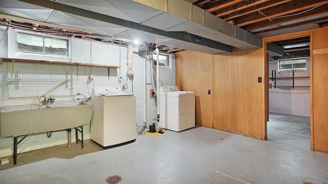 2197 Ann Drive, Saint Joseph, MI 49085