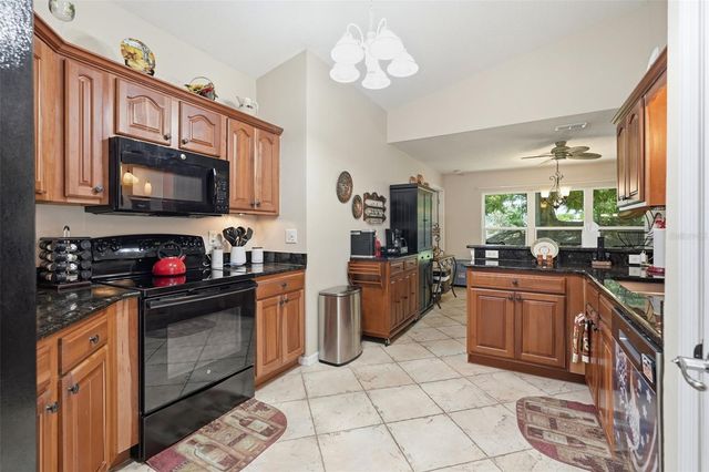 10340 BUNCOMBE WAY, San Antonio, FL 33576