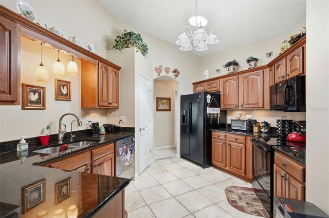 10340 BUNCOMBE WAY, San Antonio, FL 33576