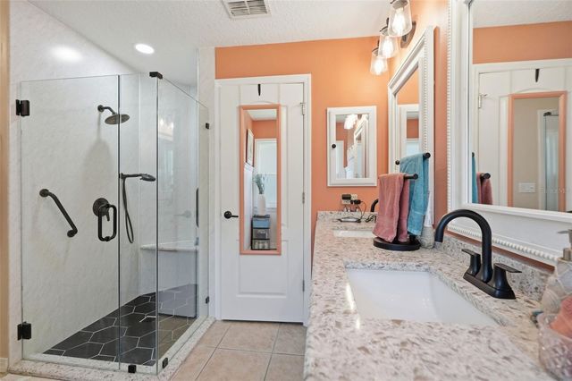 10340 BUNCOMBE WAY, San Antonio, FL 33576
