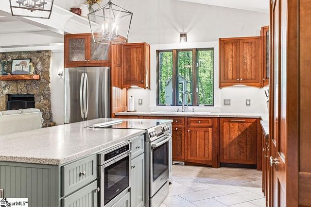 326 Arledge Road, Landrum, SC 29356
