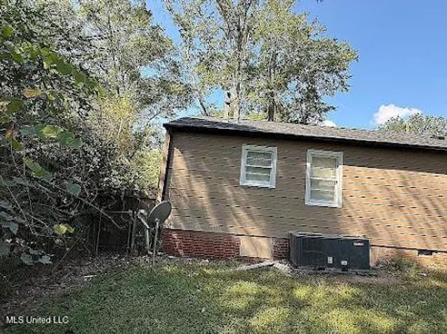 2914 Barwood Drive, Jackson, MS 39212