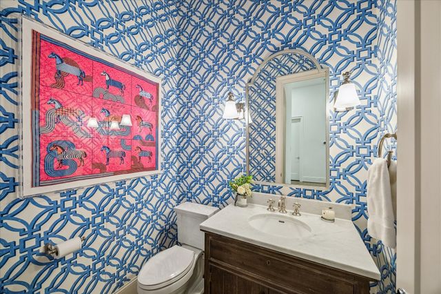4131 Coleridge Street, West University Place, TX 77005