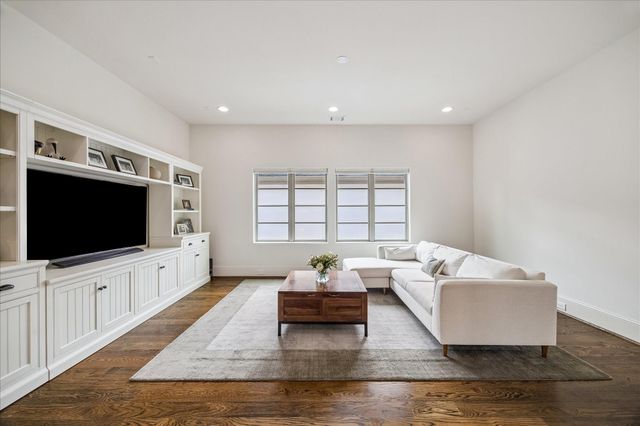 4131 Coleridge Street, West University Place, TX 77005