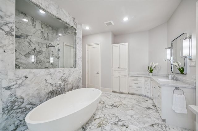 4131 Coleridge Street, West University Place, TX 77005